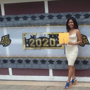 Meet your Posher, Alondra